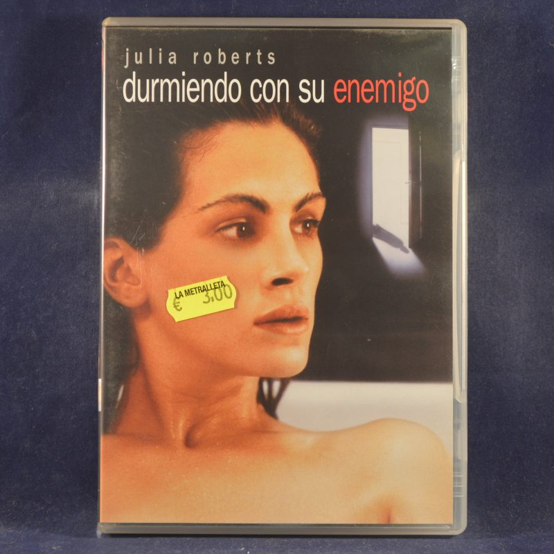 DURMIENDO CON SU ENEMIGO - DVD