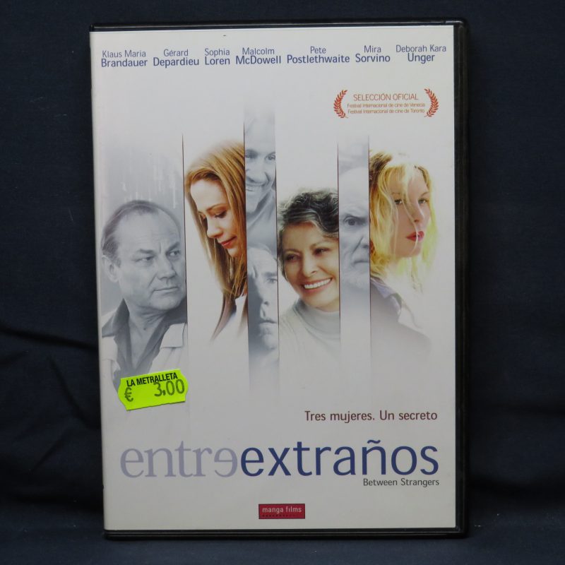 ENTRE EXTRAÑOS - DVD