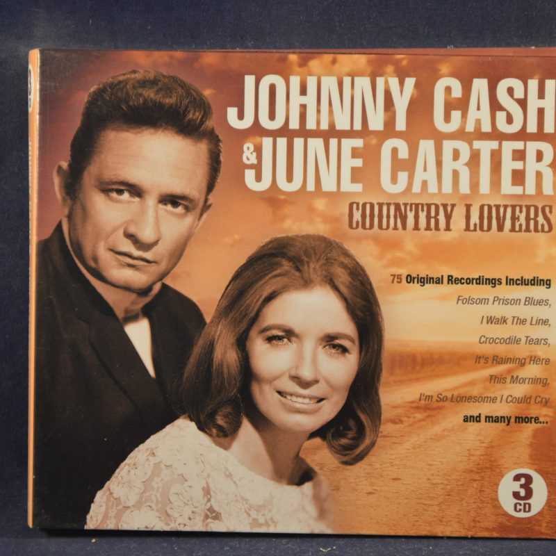 JOHNNY CASH AND JUNE CARTER - COUNTRY LOVERS - 3 CD