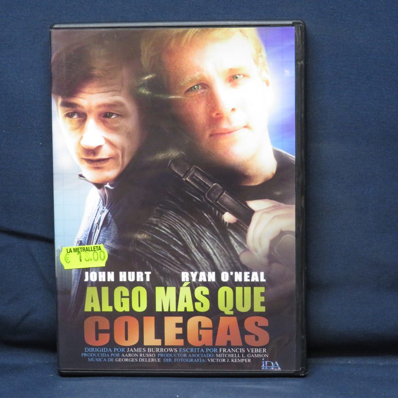 ALGO MÁS QUE COLEGAS - DVD