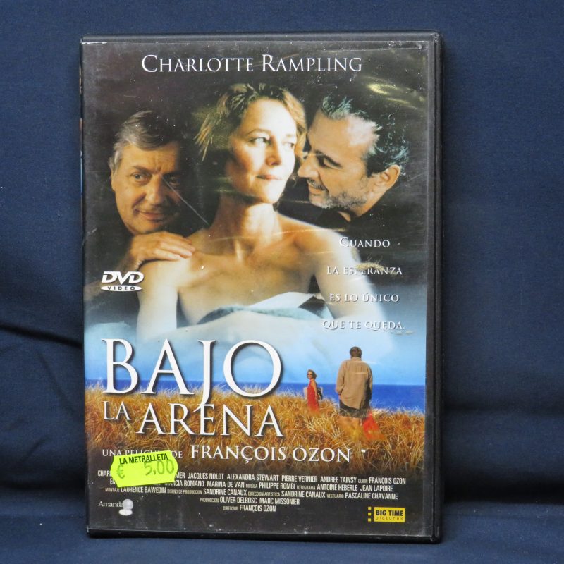 BAJO LA ARENA - DVD