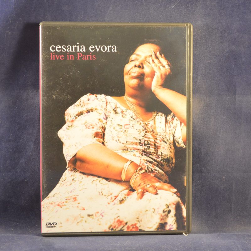 CESARIA EVORA - LIVE IN PARIS - DVD MUSICAL
