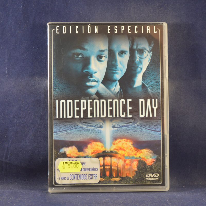 INDEPENDENCE DAY - 2 DVD