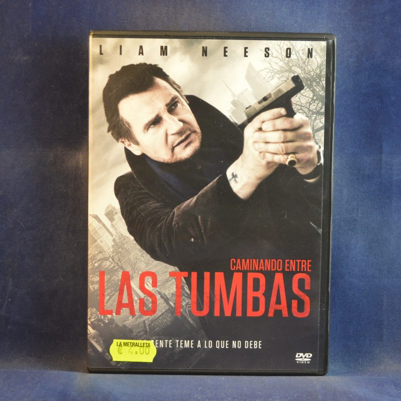 CAMINANDO ENTRE LAS TUMBAS - DVD