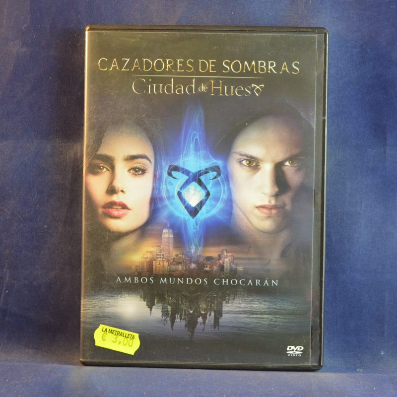 CAZADORES DE SOMBRAS: CIUDAD DE HUESO - DVD