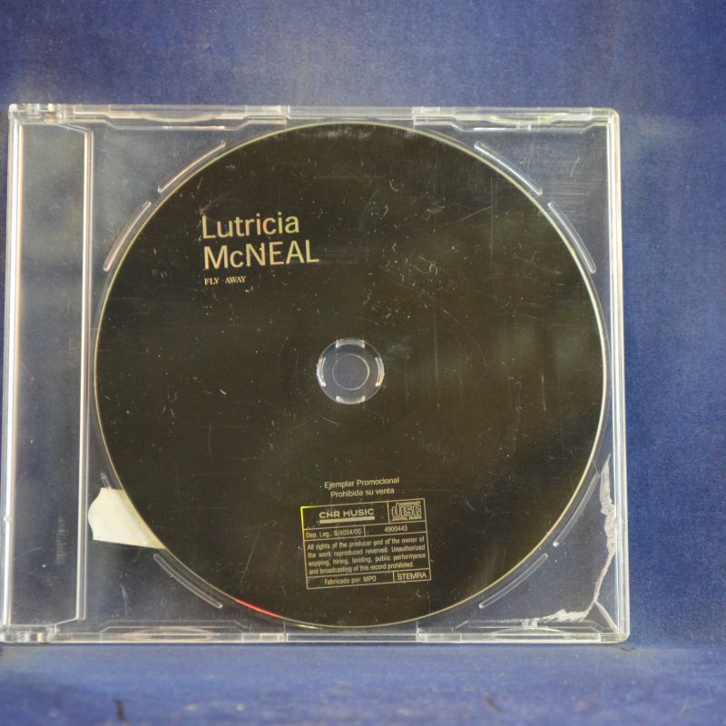 LUTRICIA MCNEAL - FLY AWAY - CD SINGLE PROMO