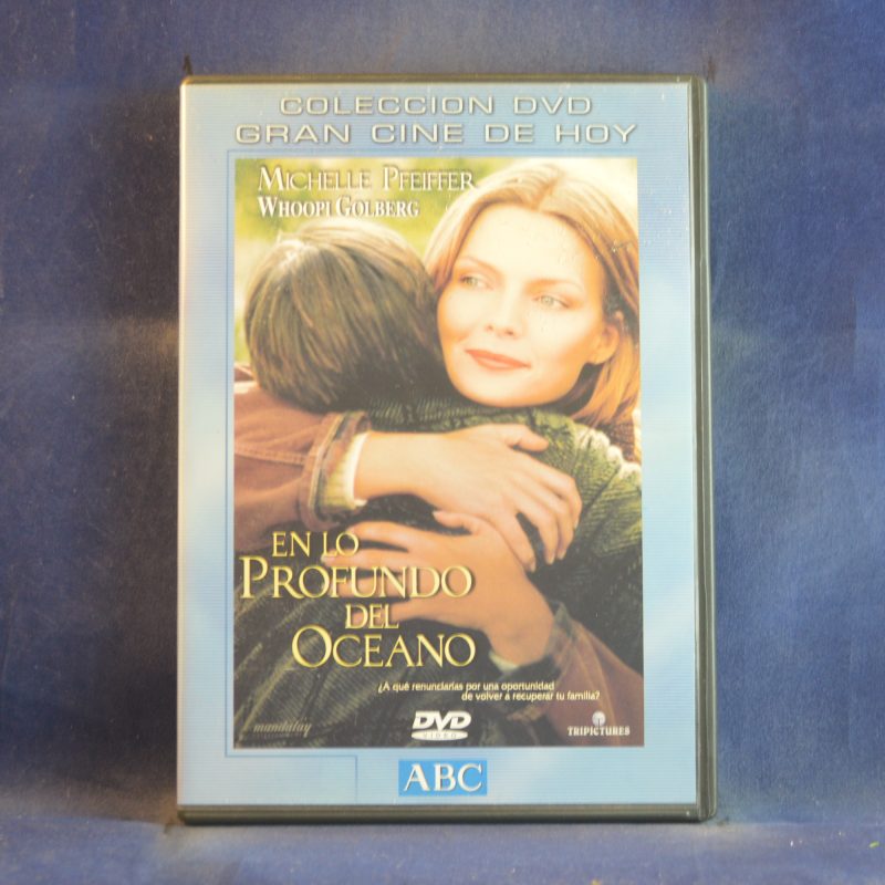 EN LO PROFUNDO DEL OCÉANO - DVD