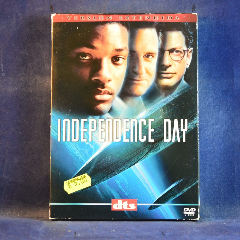 INDEPENDENCE DAY - 2 DVD