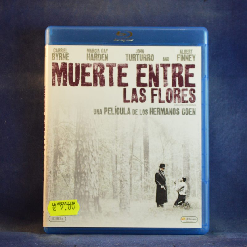 MUERTE ENTRE LAS FLORES - BLU-RAY