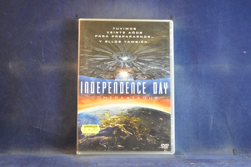 INDEPENDENCE DAY CONTRAATAQUE - DVD