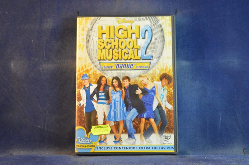 HIGH SCHOOL MUSICAL 2 - 2 DVD