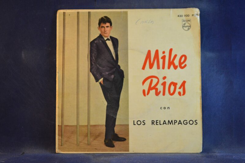 MIKE RIOS CON LOS RELAMPAGO - UNA VOZ EXTRAÑA +3 - EP