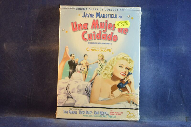 UNA MUJER DE CUIDADO - DVD