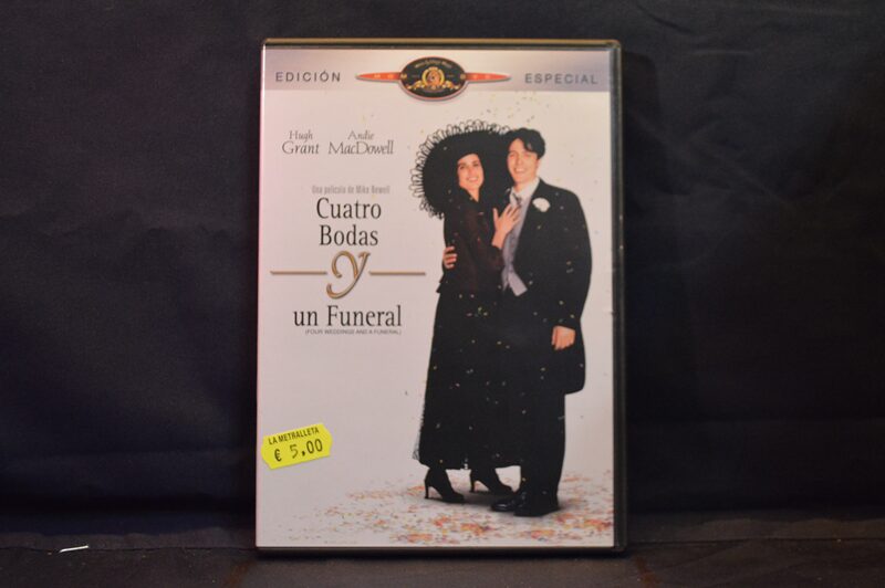 CUATRO BODAS Y UN FUNERAL - 2 DVD