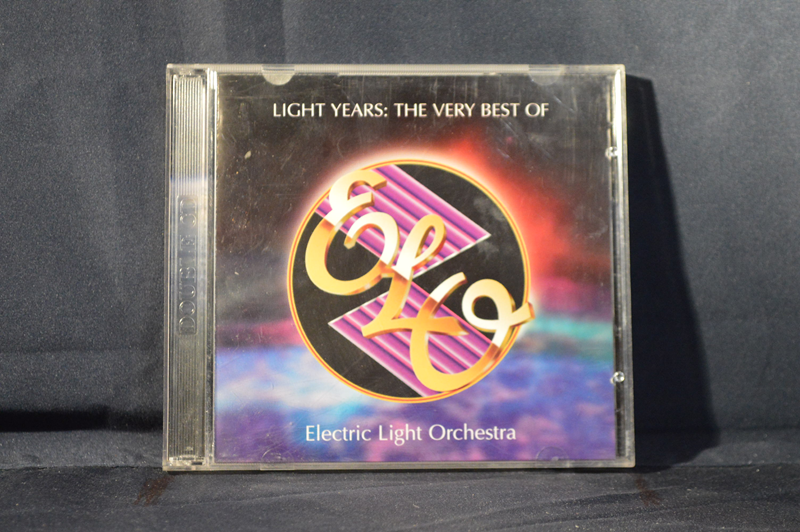 ELECTRIC LIGHT ORCHESTRA – LIGHT YEARS: THE VERY BEST OF ELECTRIC LIGHT ORCHESTRA - CD