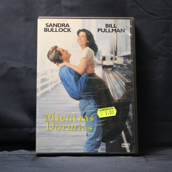 MIENTRAS DORMÍAS - DVD