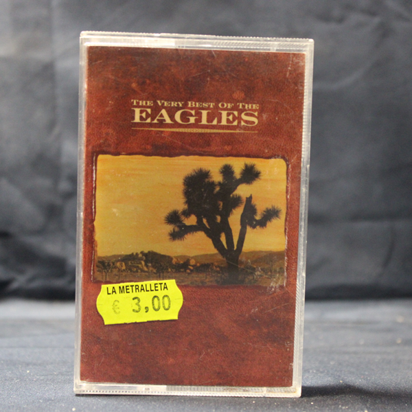 EAGLES – THE VERY BEST OF THE EAGLES - CASETE